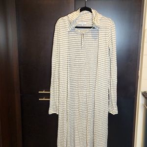 Long Beach cover up, hooded